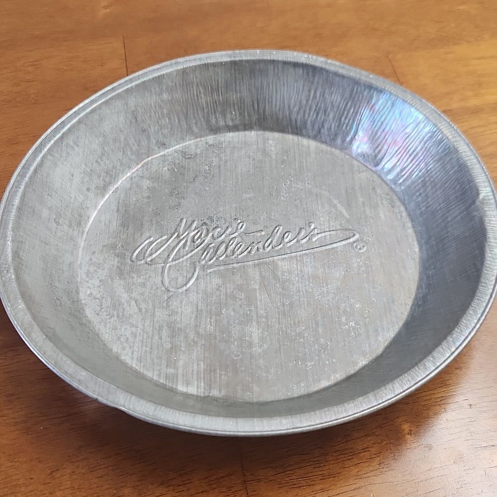 Vintage Marie Callender's 9" Pie Pan
